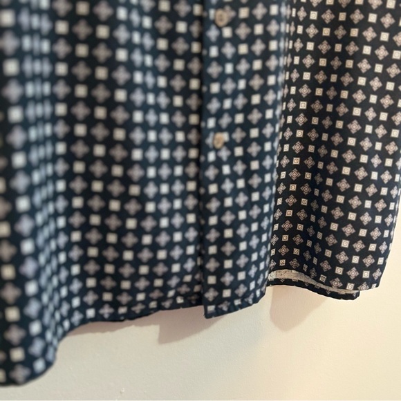 VINTAGE SILK Black & Grey Pattern 100% Silk Button Down Shirt - Picture 7 of 14